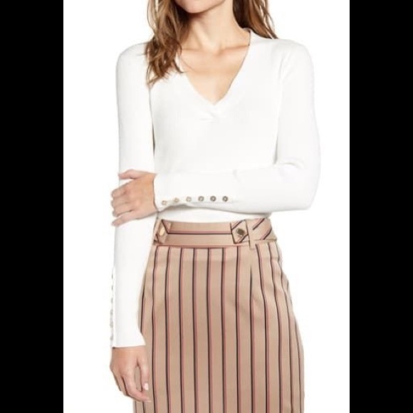 Tommy Hilfiger Ribbed Knit V-Neck Sweater XL NWT - Picture 1 of 3